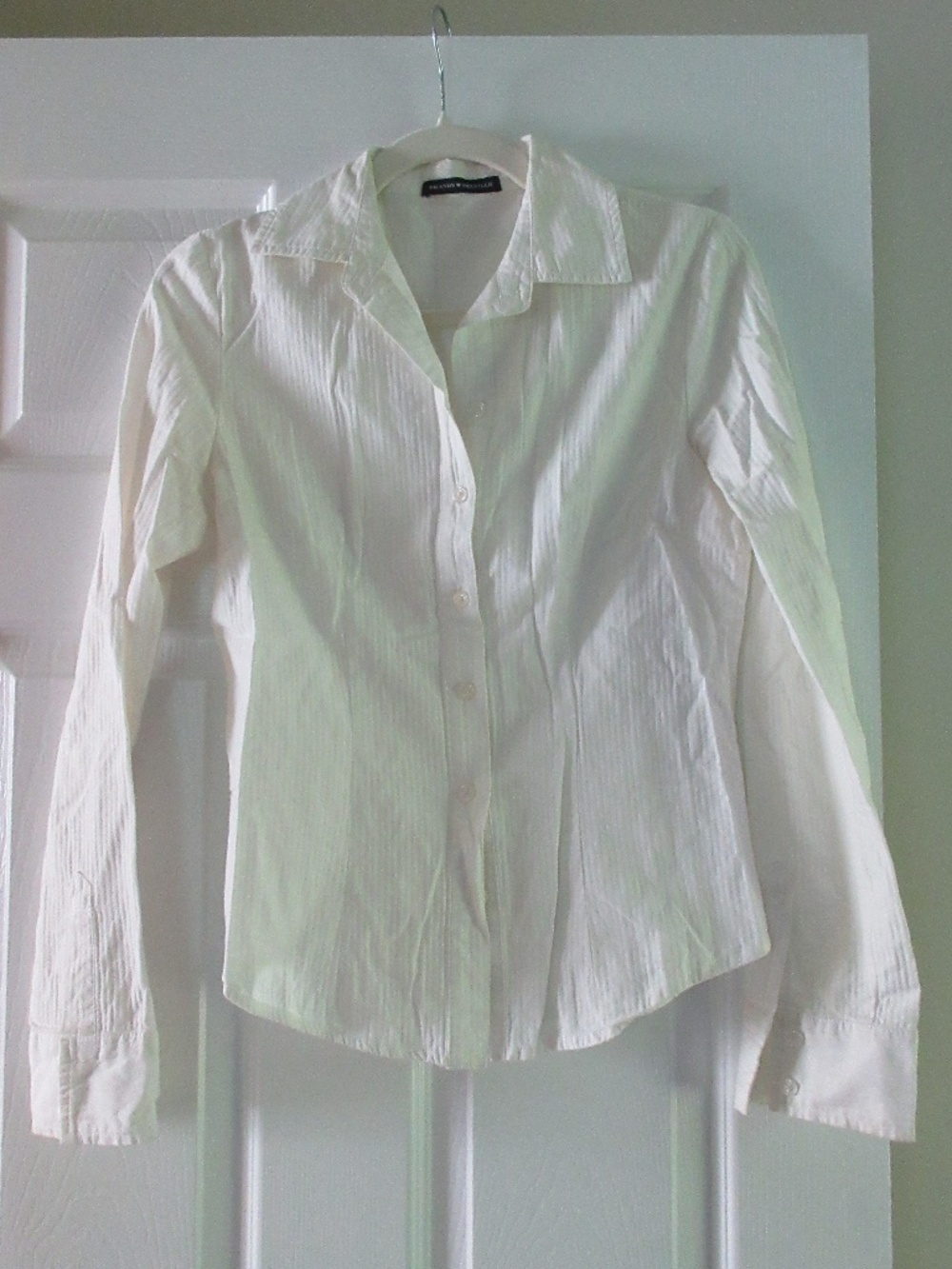 Brandy Melville Seersucker White Contour Button Up Top